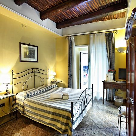B&B L'Alloggio Dei Vassalli 나폴리 외부 사진