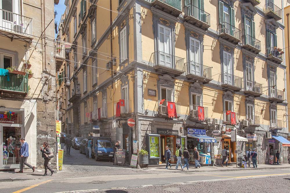 B&B L'Alloggio Dei Vassalli 나폴리 외부 사진