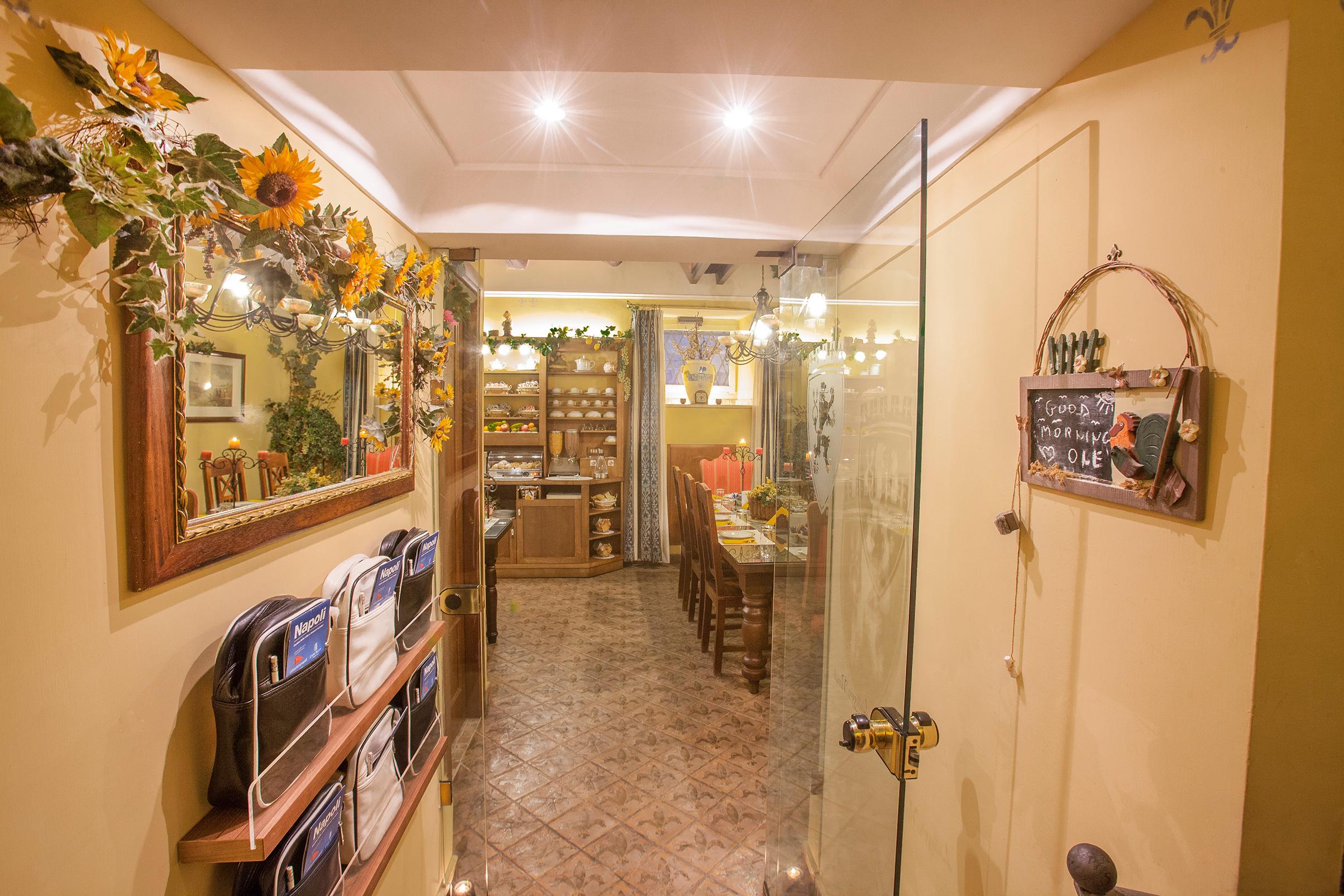 B&B L'Alloggio Dei Vassalli 나폴리 외부 사진